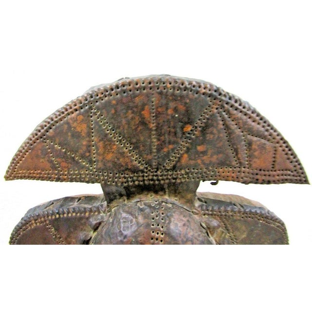 Antique Bakota Reliquary Kota Mask Figure Sculpture From the Tribe in Gabon For Sale - Image 11 of 18
