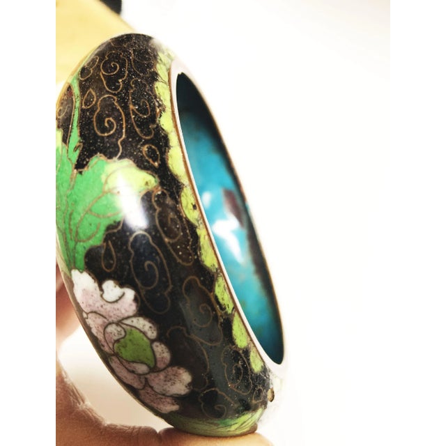 Pair of Antique Black Floral Cloisonné Bowls Vessels, Marked China For Sale - Image 4 of 12