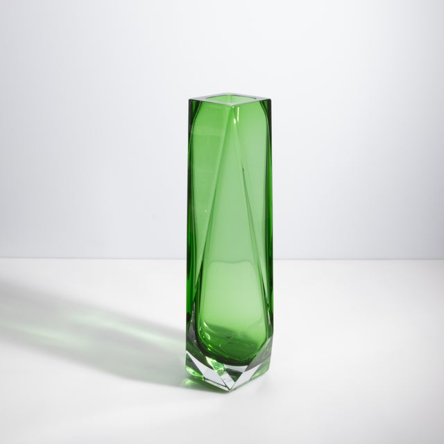Hand Blown Murano Vase Goccia in Green Tall For Sale - Image 4 of 10