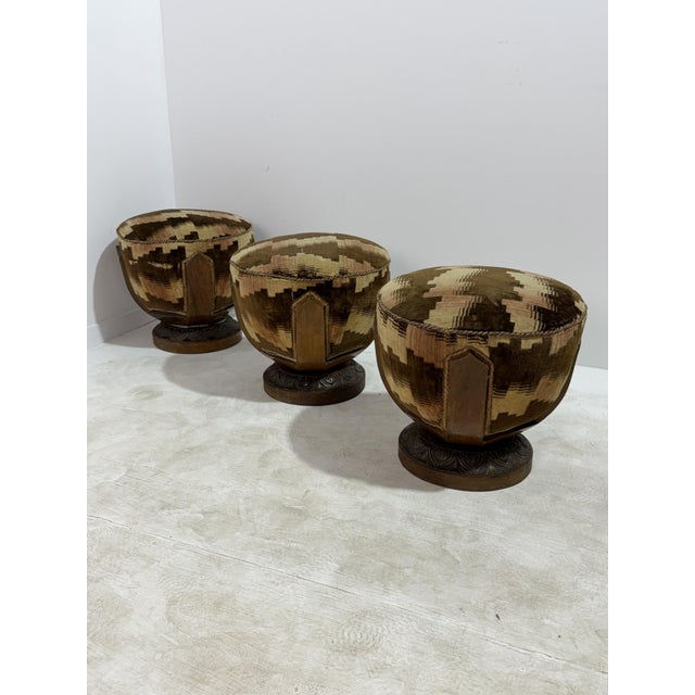 Art Deco Italian Poufs in Walnut and Velvet, 1940, Set of 3 For Sale - Image 6 of 12