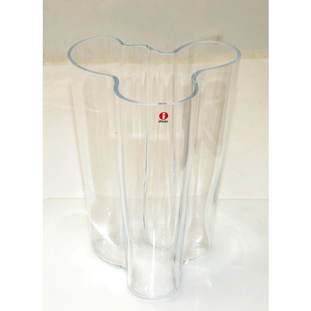 Iittala Alvar Aalto Arango Art Glass Sculptural Flower Savoy Vase Scandinavian For Sale - Image 13 of 13