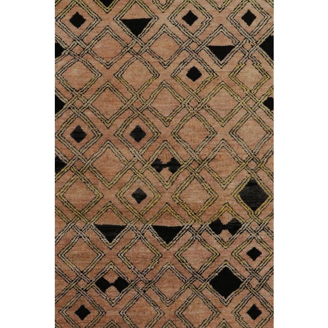 2010s Rug & Kilim's Moroccan-Inspired Rug in Deconstructed Diamond Geometric Pattern For Sale - Image 5 of 8