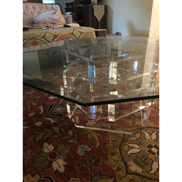 Lucite Ribbon Coffee Table ビンテージ Ribbon Coffee Table – Italian Luxury Interiors