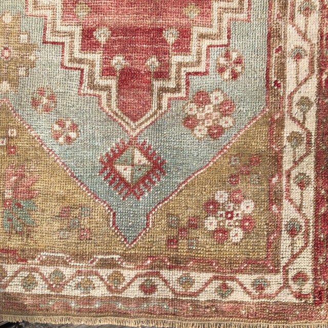 1960s Turkish Vintage Rug | Double Medallion | 4x5 For Sale - Image 5 of 7