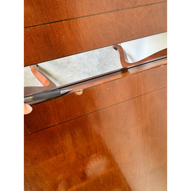 1970's Vintage Baker - Style Mahogany Side Tables With Lower Shelf - A Pair For Sale In Miami - Image 6 of 12