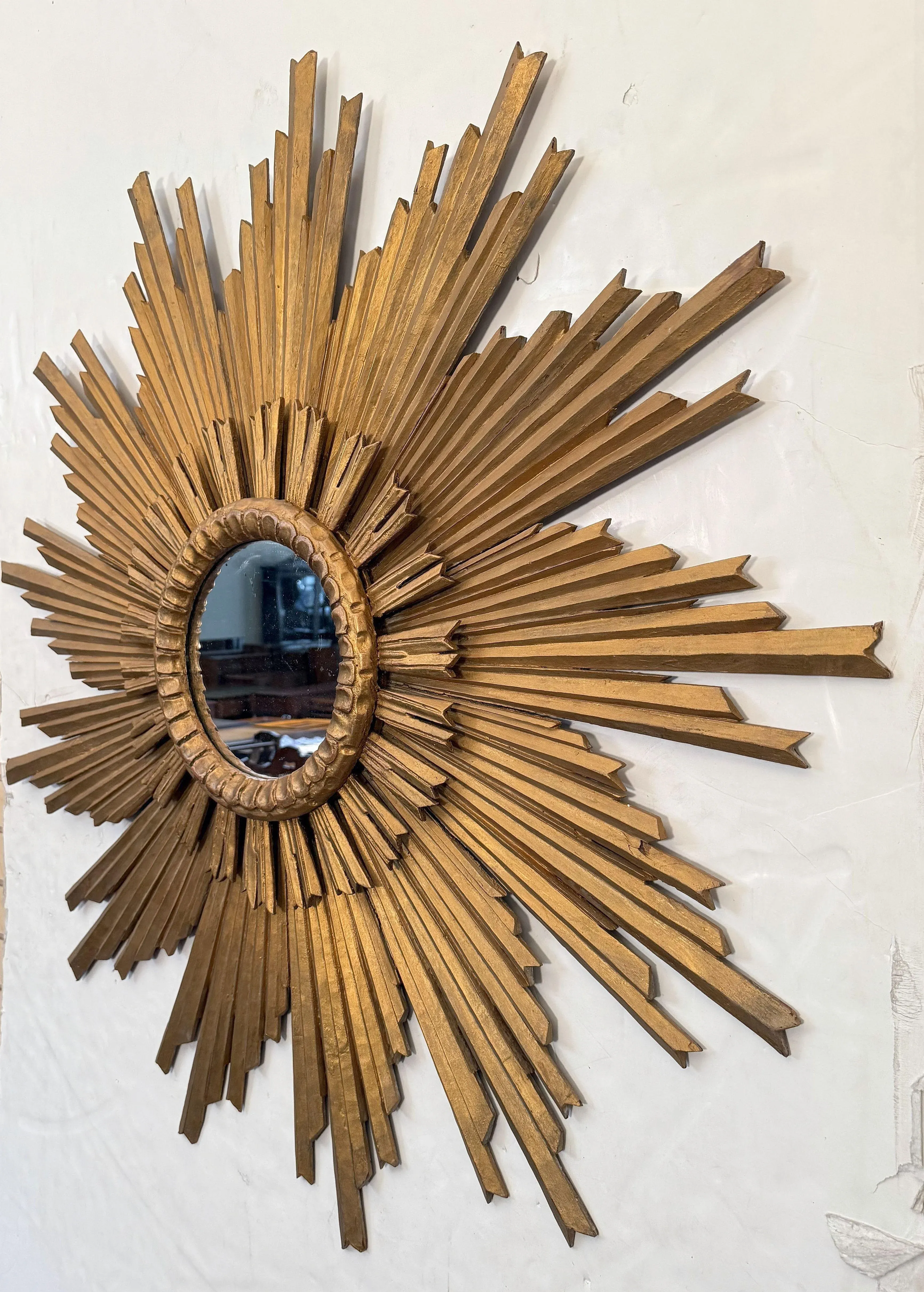 Large French Gilt Starburst or Sunburst Mirror (Diameter 45 1/2