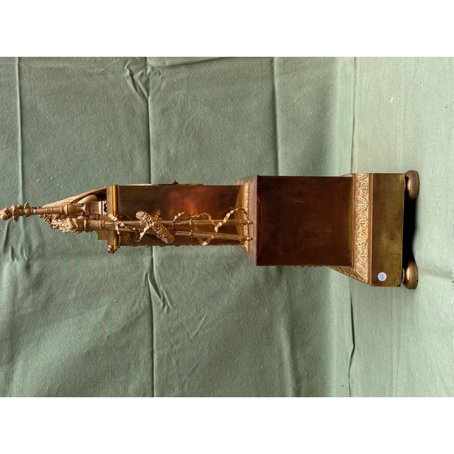 Brown Empire Mantel Clock in Mercury-Gilt Bronze, France, Early 19th Century For Sale - Image 8 of 11