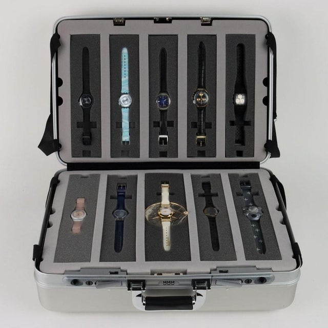 007 James Bond Case with 20 Watches from Swatch, Set of 21 For Sale - Image 13 of 13