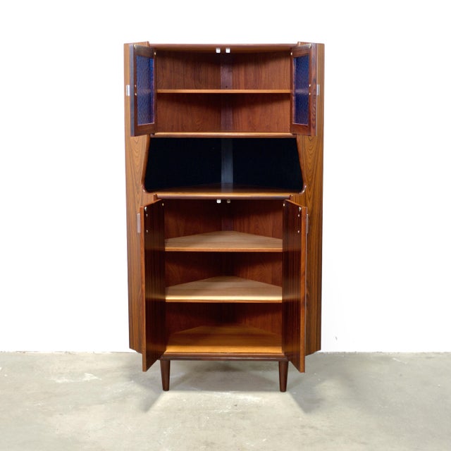 1950s Danish Rosewood Corner Cabinet W/ Indigo Stained Glass Doors For Sale - Image 13 of 16