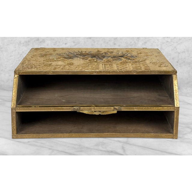 Metal Vintage Traditional English Brass Repousse Magazine Rack Record Stand Caddy For Sale - Image 7 of 9