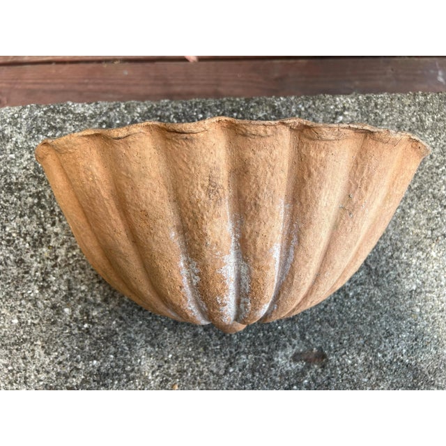 Vintage Italian Terracotta Wall Pocket Vase For Sale In San Diego - Image 6 of 6