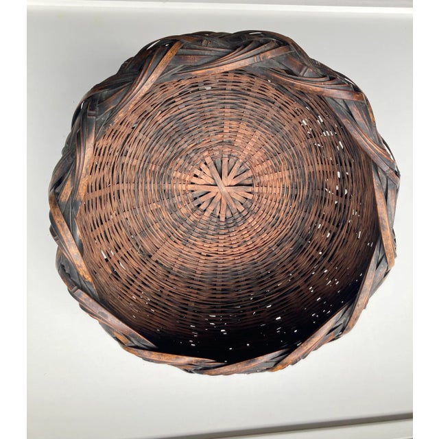 Contemporary Woven Round Basket For Sale - Image 4 of 6