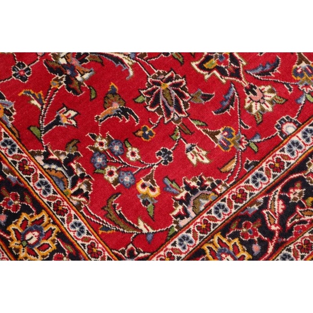 Textile Kashan Rug in Virgin Wool For Sale - Image 7 of 11