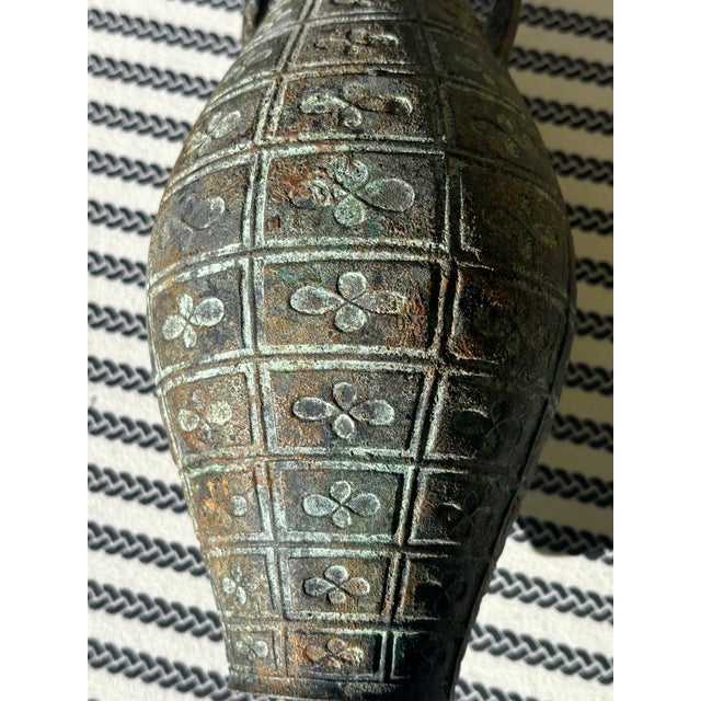 Vintage Heavy Metal Amphora Vase With Verdigris Patina - Mid-Century Italian Classical Revival Piece For Sale - Image 9 of 10