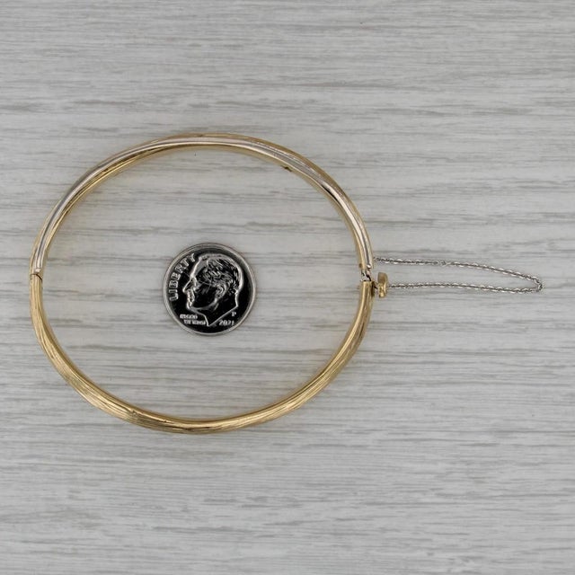 2010s Roberto Coin Elephant Collection 0.50ctw Diamond Bangle Bracelet 18k Yellow Gold For Sale - Image 5 of 7