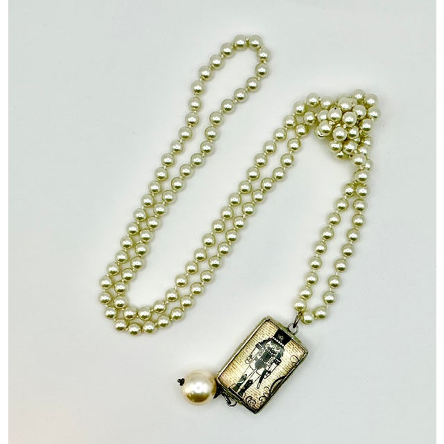 1990s Vintage Chippendale Art Deco Nutcracker Babble on Faux Pearls Christmas Pendant Necklace, 40” For Sale - Image 10 of 17