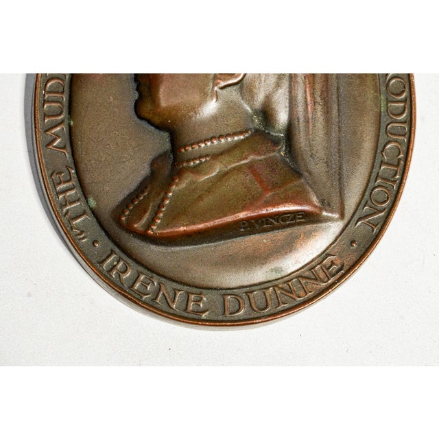 Rare 1950 the Mudlark Irene Dunne Queen Victoria Solid Bronze Movie Plaque Paperweight, 20th Century Fox Memorabilia For Sale In New York - Image 6 of 10