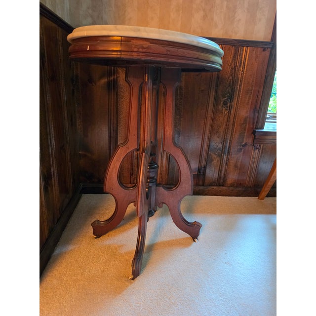 Antique Victorian Renaissance Revival Walnut Oval Marble-Top Parlor Table For Sale - Image 4 of 8