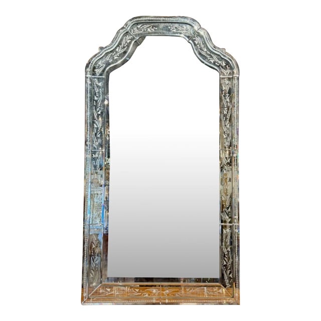 Early 20th Century Etched Ventian Glass Chandelier For Sale