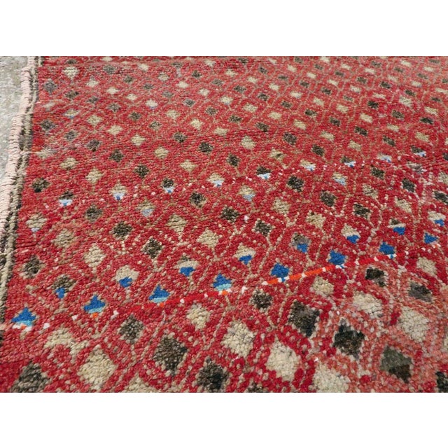 Galerie Shabab Collection Mid-20th Century Turkish Anatolian Carpet For Sale In New York - Image 6 of 9