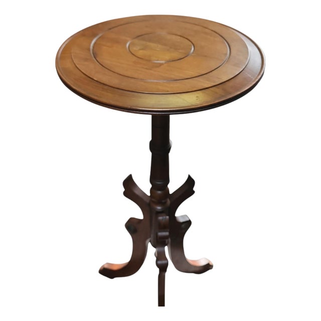 Early 20th Century Georgian Revival Pedestal Table For Sale