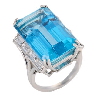 Mid Century 23.70 Carat Santa Maria Aquamarine Diamond Platinum Cocktail Ring, Size 7.25 For Sale
