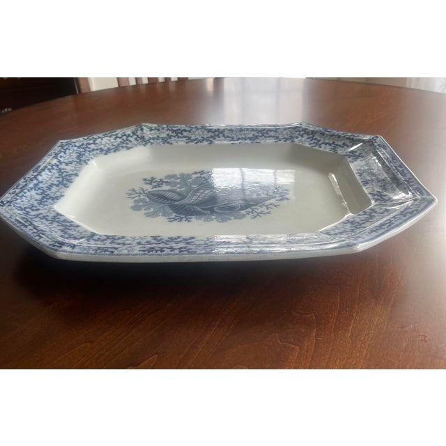 English 19th Century Blue and White Platter For Sale - Image 3 of 9