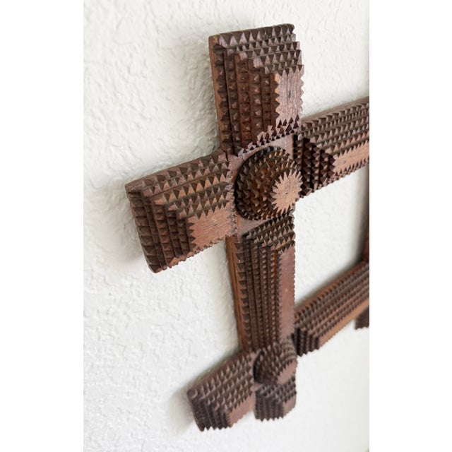 Late 19th Century Antique Tramp Art Chip Carved Frame For Sale - Image 5 of 9