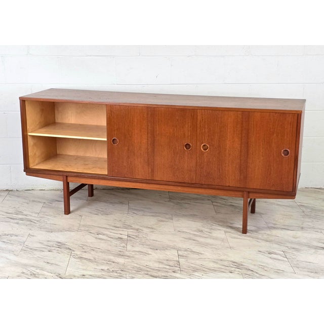 Mid 20th Century Swedish Teak Credenza in the Manner of Yvenge Ekstöm for Dux For Sale - Image 11 of 12