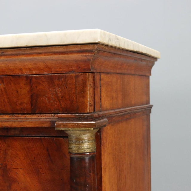 Empire Chest of Drawers in Mahogany Feather For Sale - Image 6 of 12