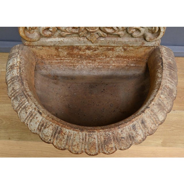 Cast Iron Fountain, 1900s For Sale - Image 10 of 18
