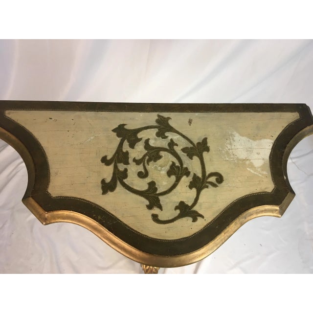 This is a fun accent piece, can be the perfect thing to jazz up a small empty space that needs something special! Venetian...