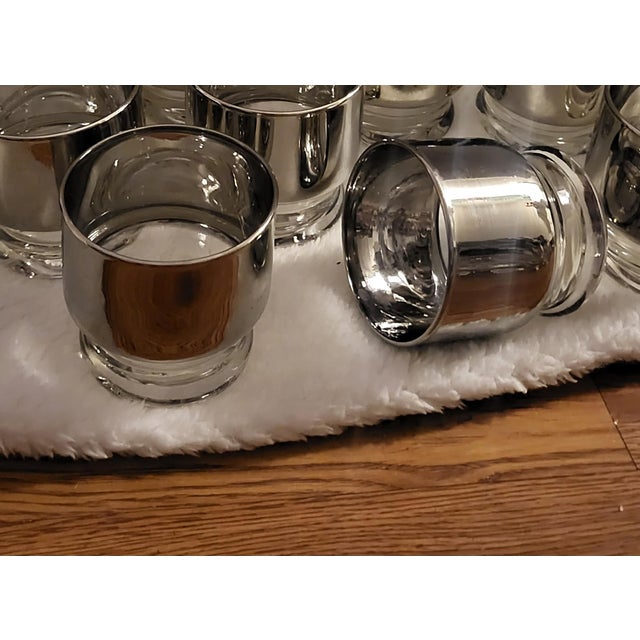 Gorgeous set of 12 vintage mid-century modern silver/platinum ombre lowball glasses! These are the iconic "Silver Fade" /...