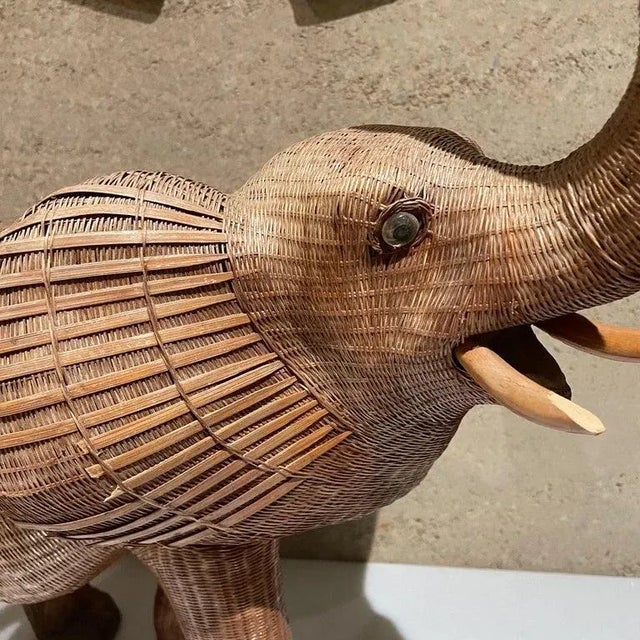Vintage Chinese Wicker Elephant Box, Hand-Woven Rattan, Mid-Century For Sale - Image 11 of 11