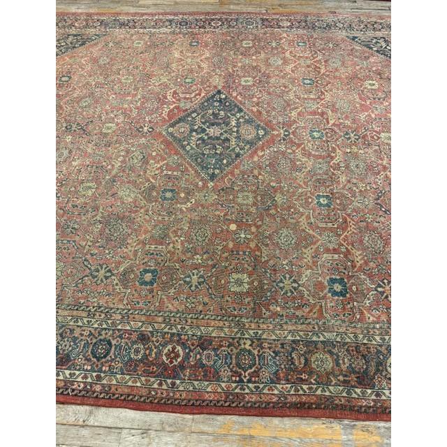 Persian 1890s Red Field Medallion Large Scale Antique Sultanabad Knotted Wool Rug For Sale - Image 3 of 6