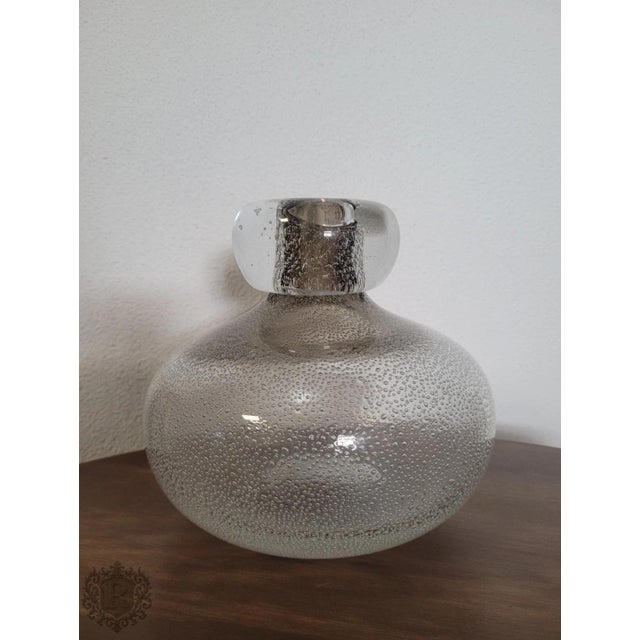 Gray Glass Vase with Bullicante Design For Sale - Image 8 of 8