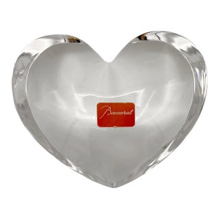 Baccarat Heart, Clear Crystal Paperweight | Vintage Glass Art With Original Box For Sale