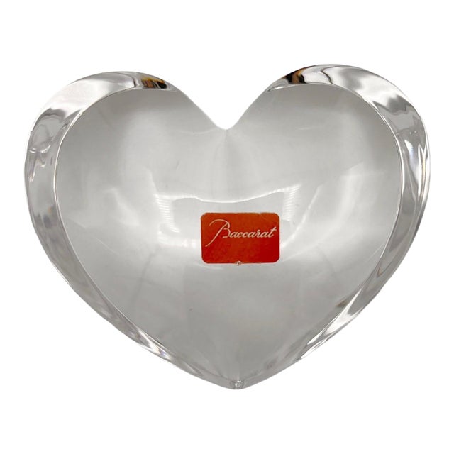 Baccarat Heart, Clear Crystal Paperweight | Vintage Glass Art With Original Box For Sale