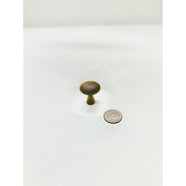 Hickory Chair Sm Knob Antique Brass. Mid Century Modern style.