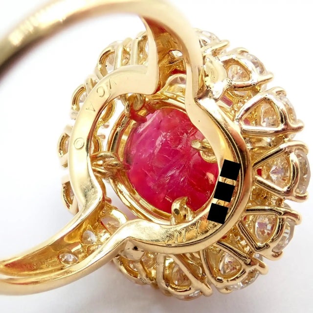 Metal 1960s Van Cleef & Arpels Large Cabochon Burmese No Heat Ruby Diamond Gold Ring Gia, Size 6 For Sale - Image 7 of 15