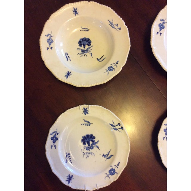 Early 19th Century Bloor Derby Blue and White Set of Two Soup Bowls, Two Salad Plates, Two Bread Plates- 6 Pieces For Sale - Image 9 of 12