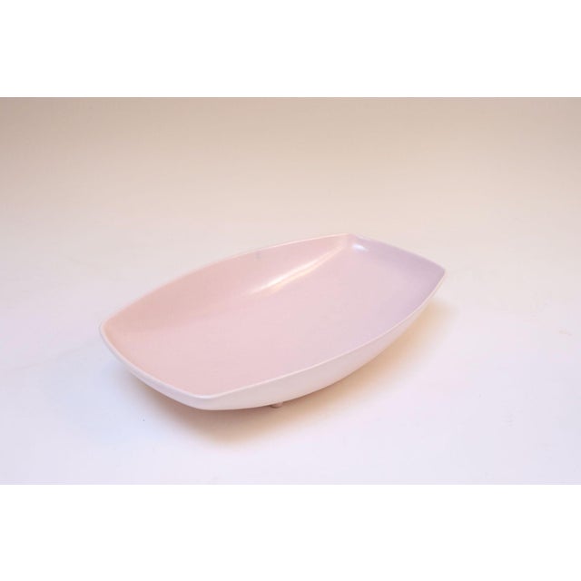 Royal Haeger Vintage Pink Ceramic Elongated Footed Tray by Royal Haeger For Sale - Image 4 of 12