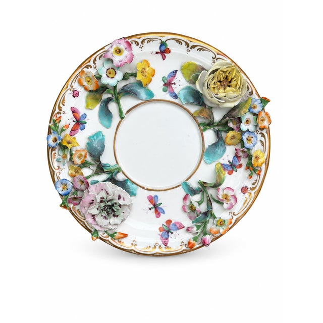 Early 19th Century Coalbrookdale-Style Flower-Encrusted Porcelain Pot, Cover & Stand For Sale - Image 5 of 5
