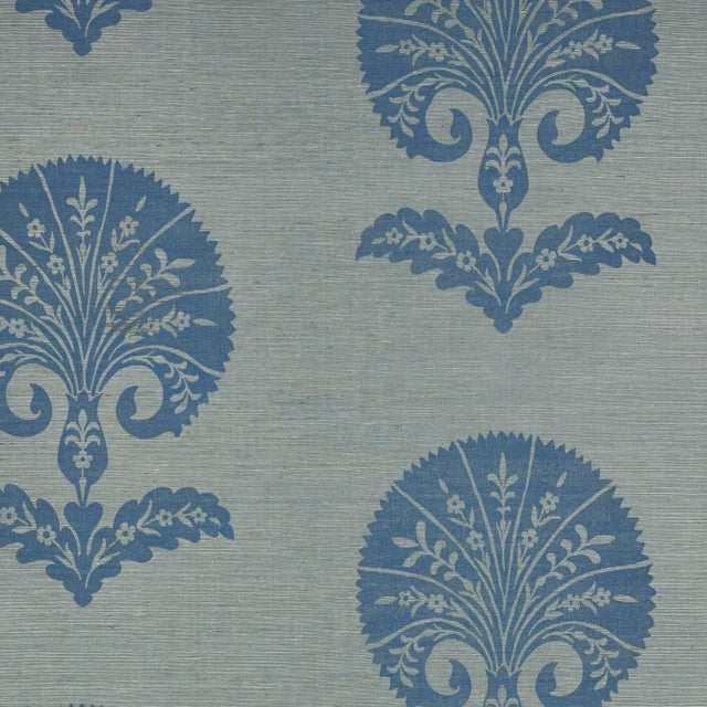 Contemporary Schumacher Ottoman Flower Sisal Wallpaper in Mineral For Sale - Image 3 of 3