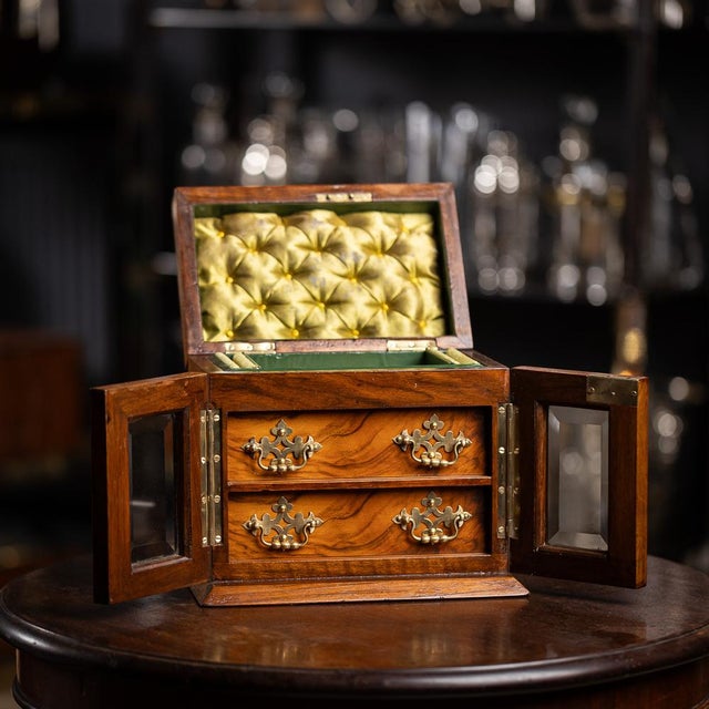 Antique 19th Century Victorian Walnut & Glass Fronted Jewellery Box, 1890s For Sale - Image 18 of 18