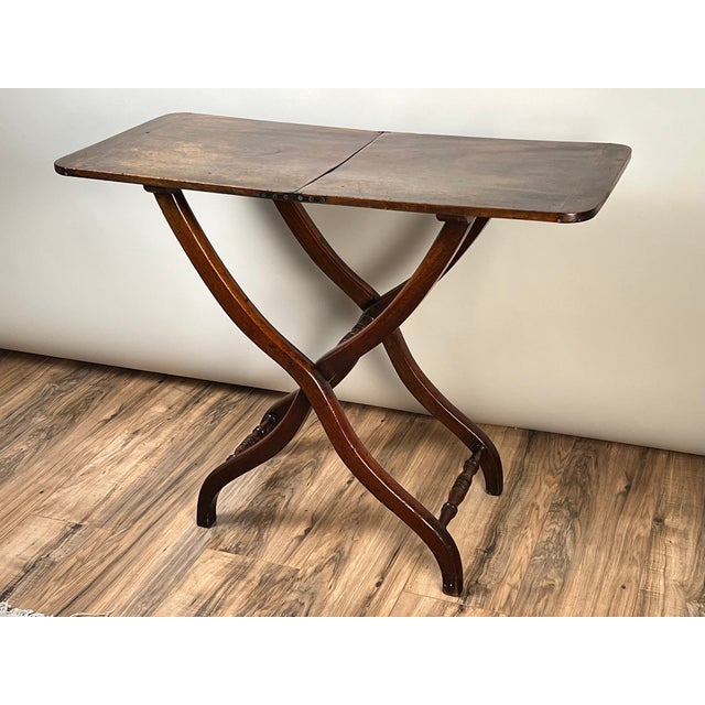 Traditional Antique English Regency Mahogany Folding Coaching or Sporting Table C. 1825–1845 For Sale - Image 3 of 9