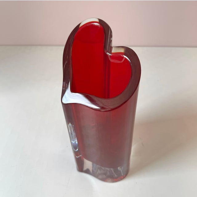 Vintage Crystal Red Heart Vase by Movado For Sale In New York - Image 6 of 9