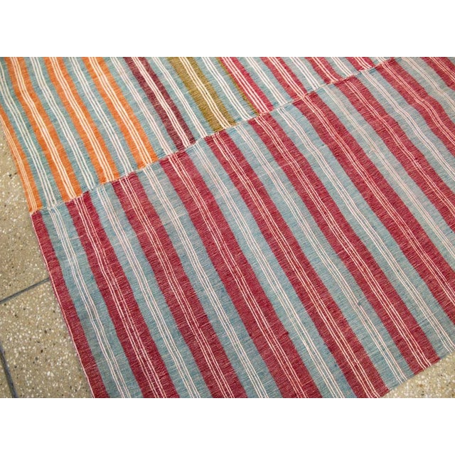 Galerie Shabab Collection Mid-20th Century Handmade Turkish Flatweave Kilim Accent Rug For Sale - Image 9 of 10