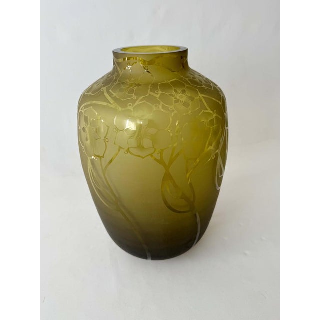 Italian Gold Yellow Glass Vase by Richard Rooze For Sale - Image 4 of 13