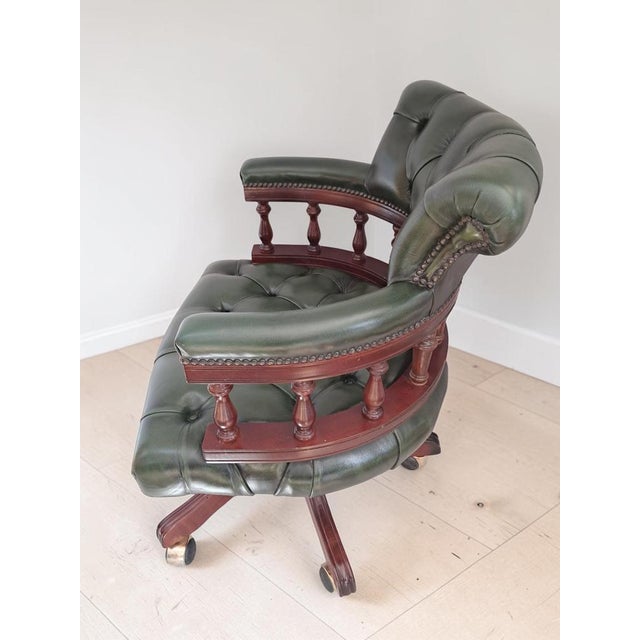 Vintage Chesterfield Style Captain's Swivel Desk Chair in Green Leather, 1980s For Sale - Image 3 of 18